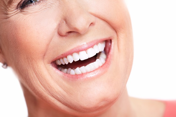 Full Mouth Reconstruction: Dental Implants From An Oral Surgeon