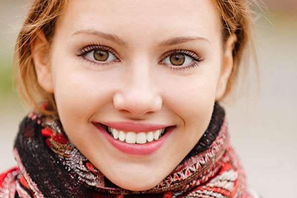 Ask a Cosmetic Dentist: What Is a Smile Makeover from Garden Dental Arts in Brooklyn, NY